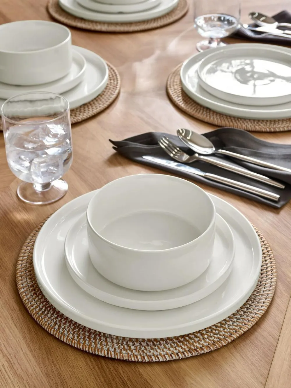 Online Next 12 Piece White Flynn Dinner Set