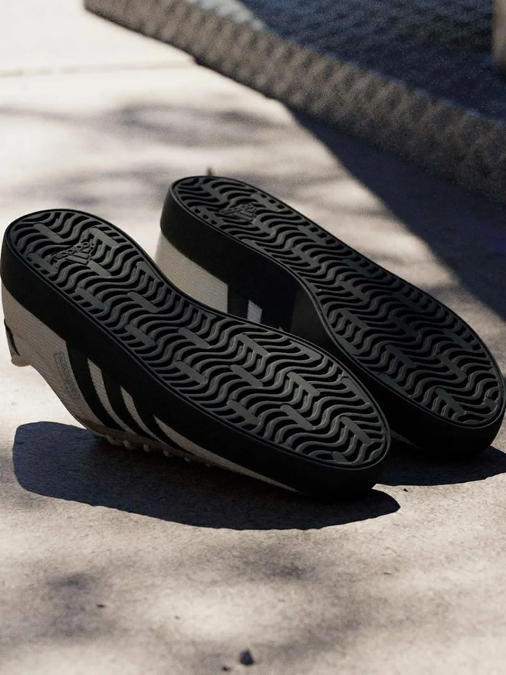 adidas VL Court Trainers^ Sneakers