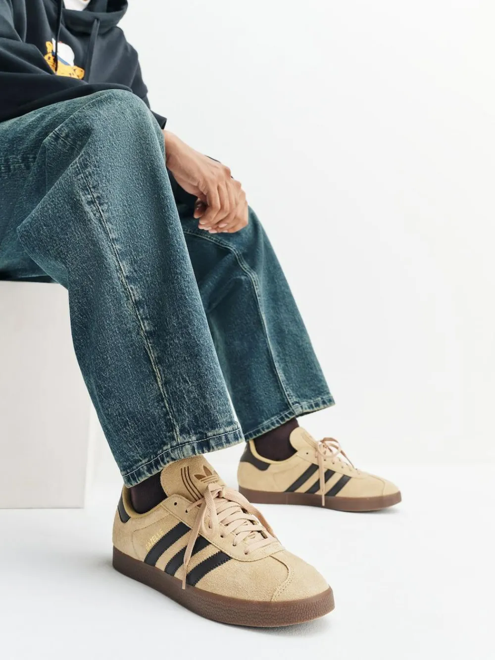 Discount adidas originals Brown Gazelle Trainers