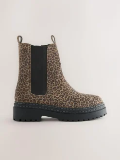Next Standard Fit (F) Leather Chunky Chelsea Boots^ Boots & Wellies
