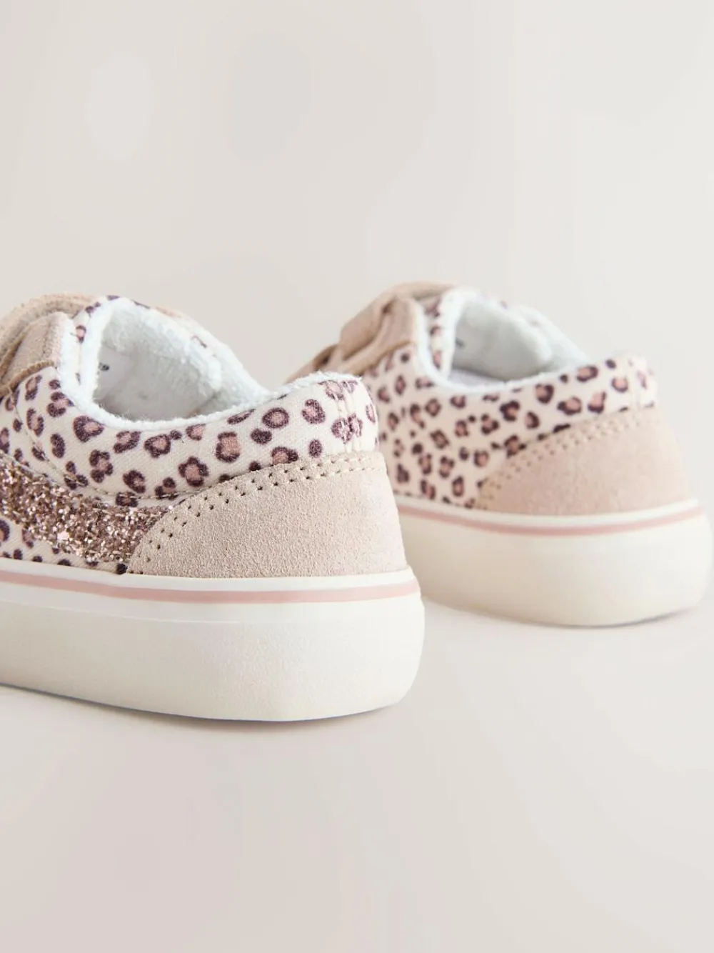 Next Standard Fit (F) Touch Fastening Trainers^ Sneakers|Sneakers