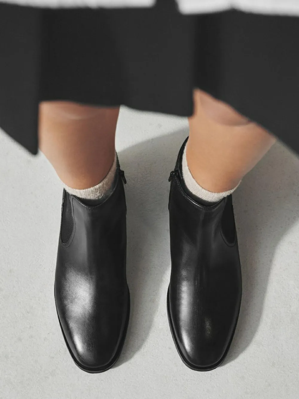 Sale Next Black Leather Standard/Wide Fit Forever Comfort® Chelsea Ankle Boots