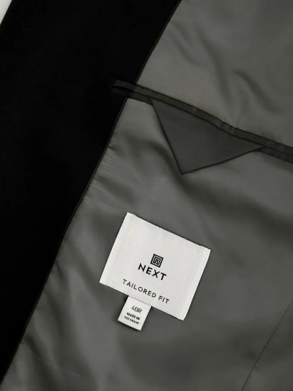 Next Black Tailored Fit Tailored Fit Wool Blend Motionflex Suit Jacket^ Black Suits