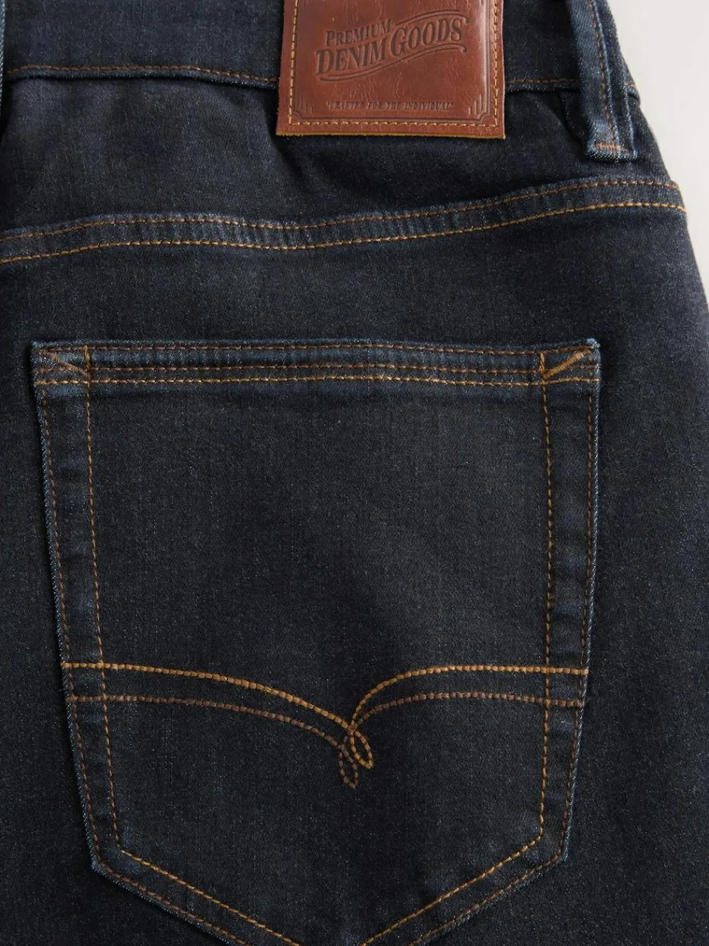 Next Blue Rinse Regular Tapered Fit Motionflex Jeans^ Jeans|Jeans