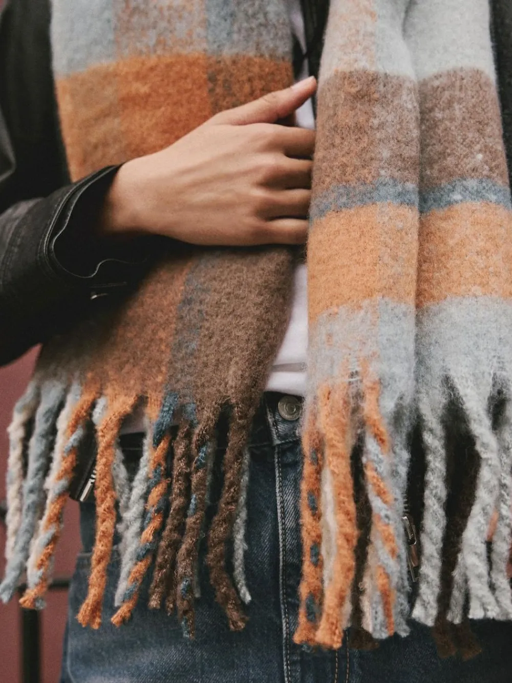 Clearance Next Heavyweight Brushed Blanket Scarf Blue/Orange