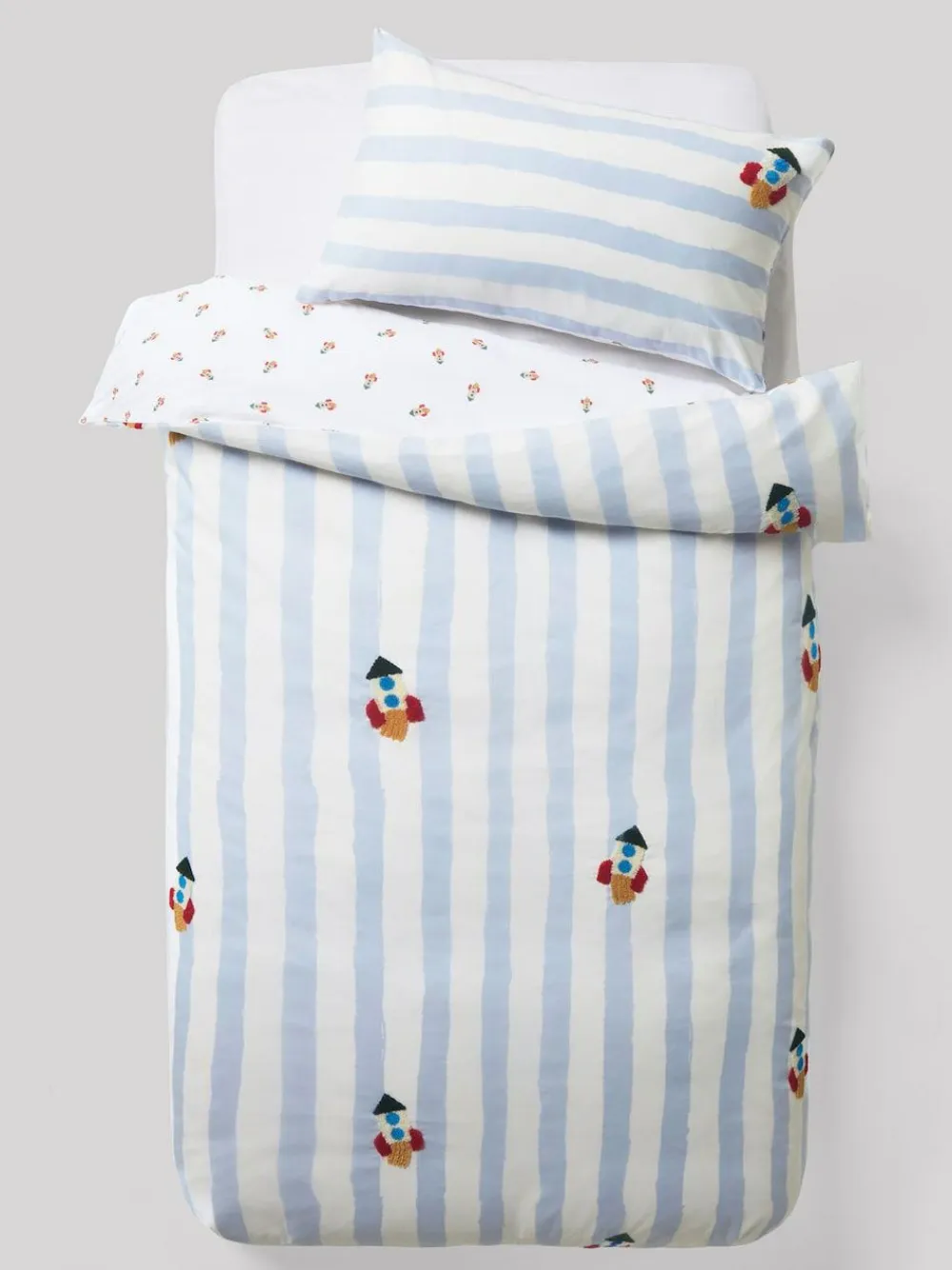 Next Blue/White Tufted Rocket Duvet Cover and Pillowcase Set