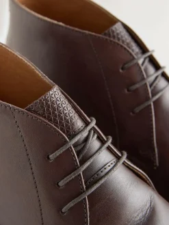 Outlet Next Brown Contrast Sole Leather Chukka Boots