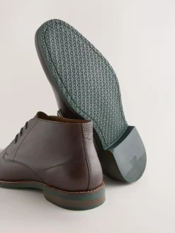 Outlet Next Brown Contrast Sole Leather Chukka Boots