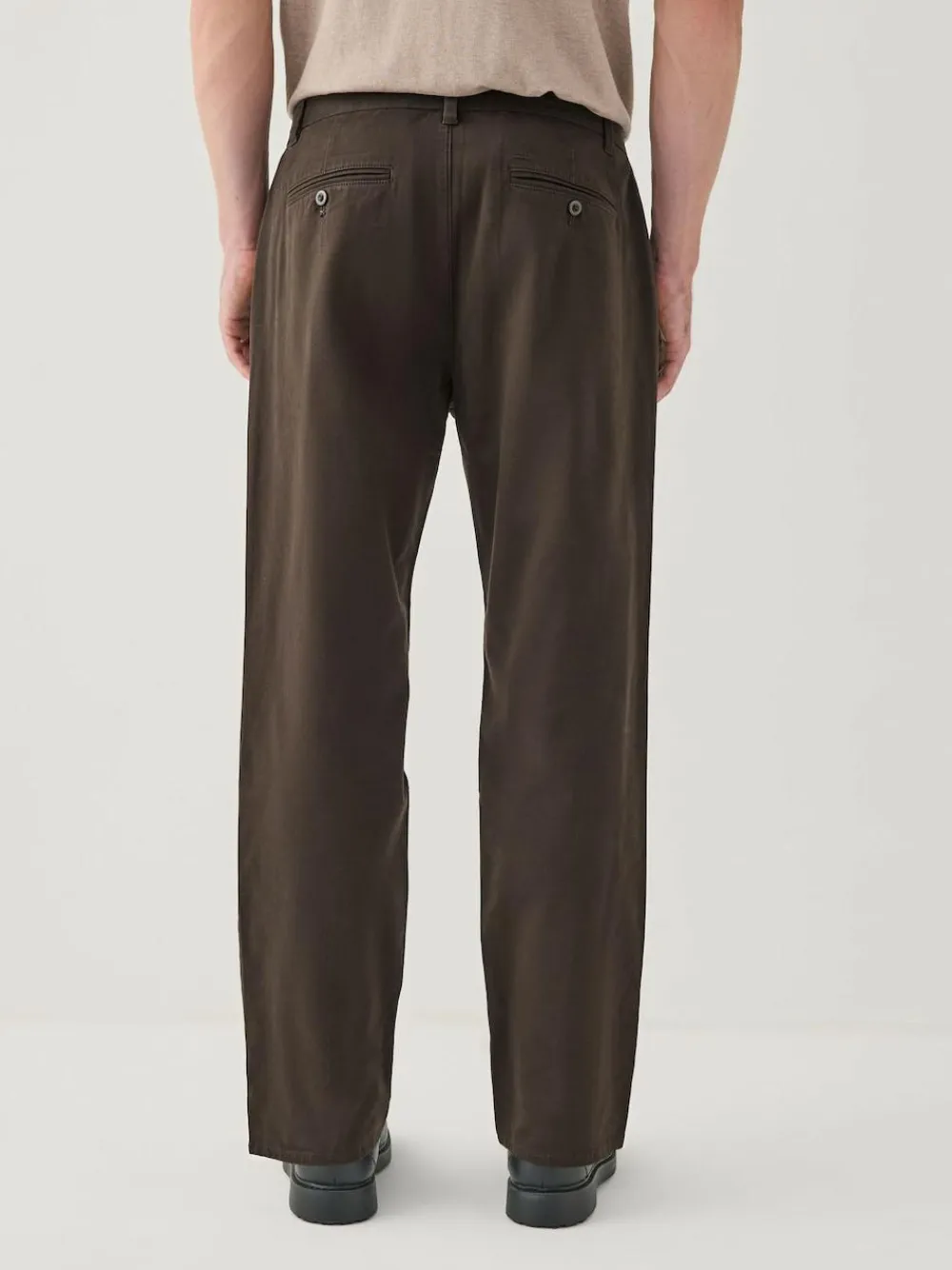 Discount Next Regular Tapered Fit Single Pleated Stretch Chinos Trousers Brown