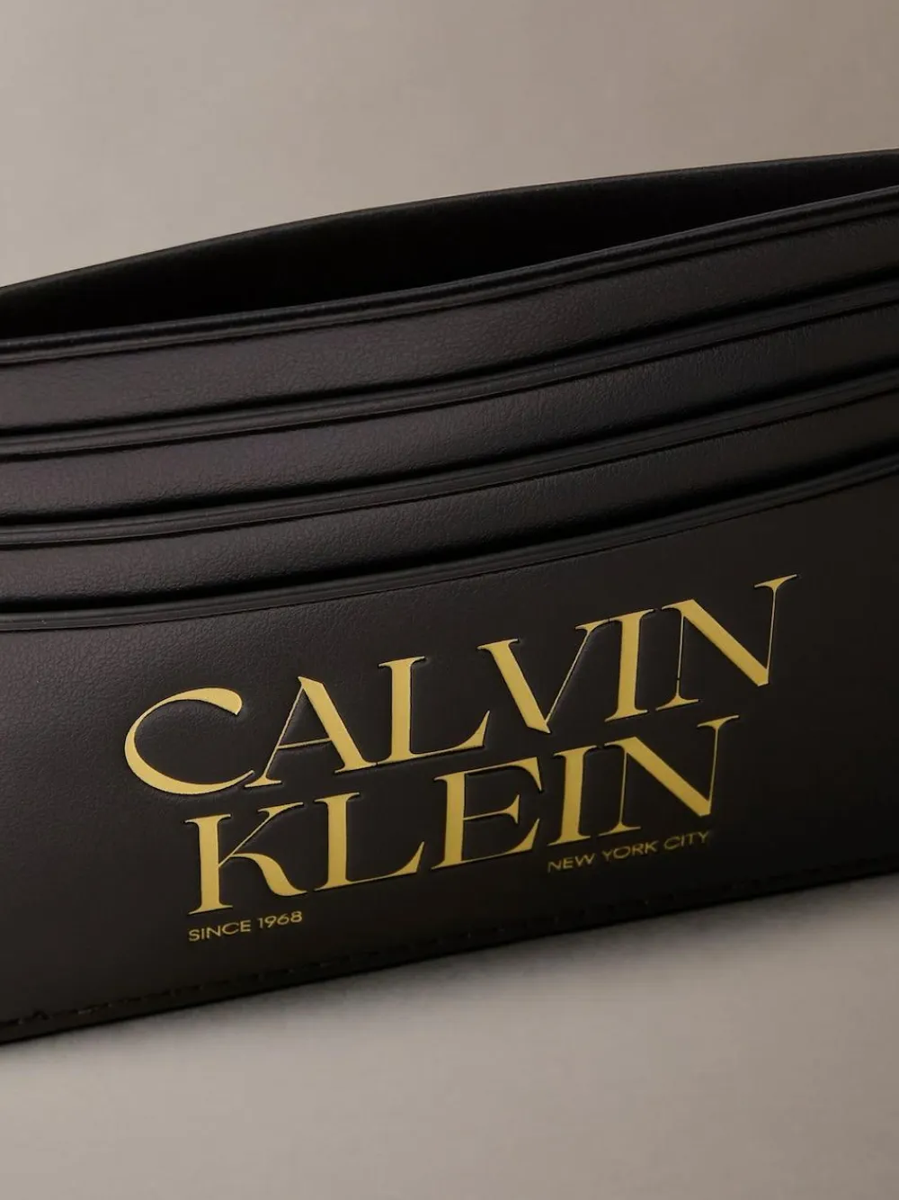 Discount Calvin Klein Black Logo Graphic Card Case