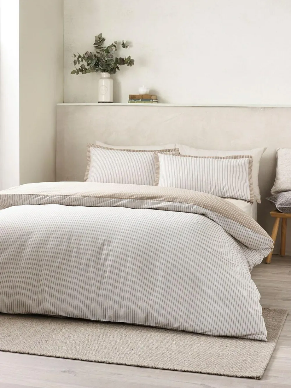 Catherine Lansfield Oxford Pinstripe Reversible Duvet Cover Set^ Branded Bedlinen