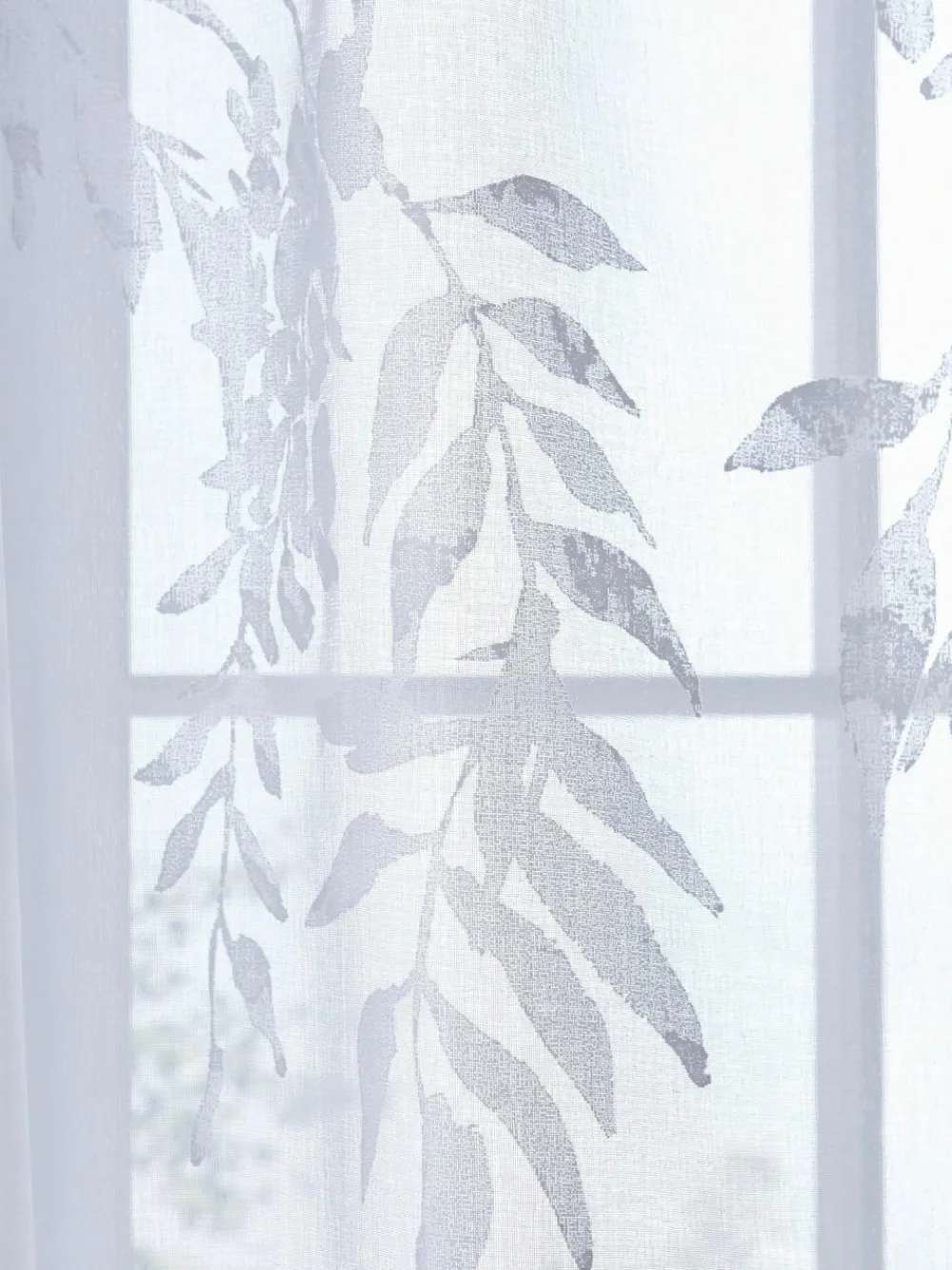 Discount Catherine Lansfield White Wisteria Floral Slot Top Voile Curtain Panel