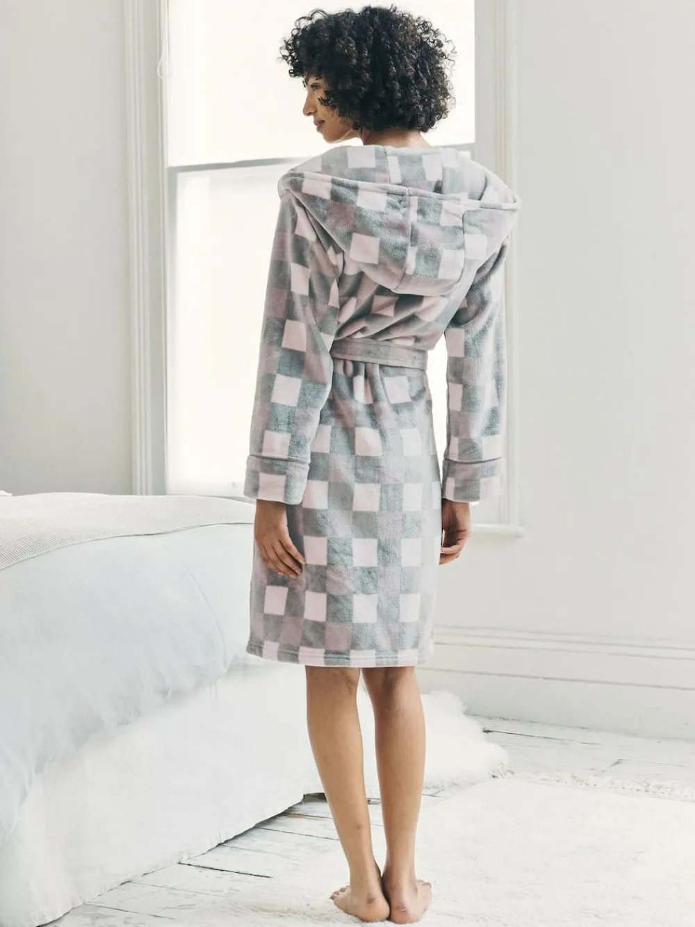 Chelsea Peers Cream Fleece Check Hooded Dressing Gown^Women Bathrobes