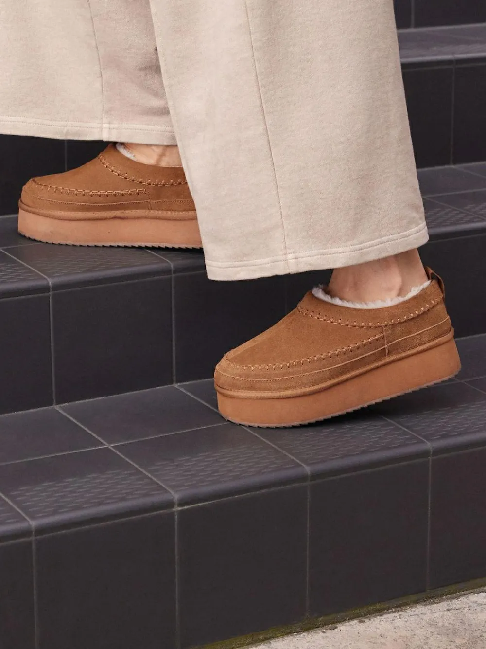 Online Next Chestnut Brown Leather Cosy Borg Lined Slip-On Shoes