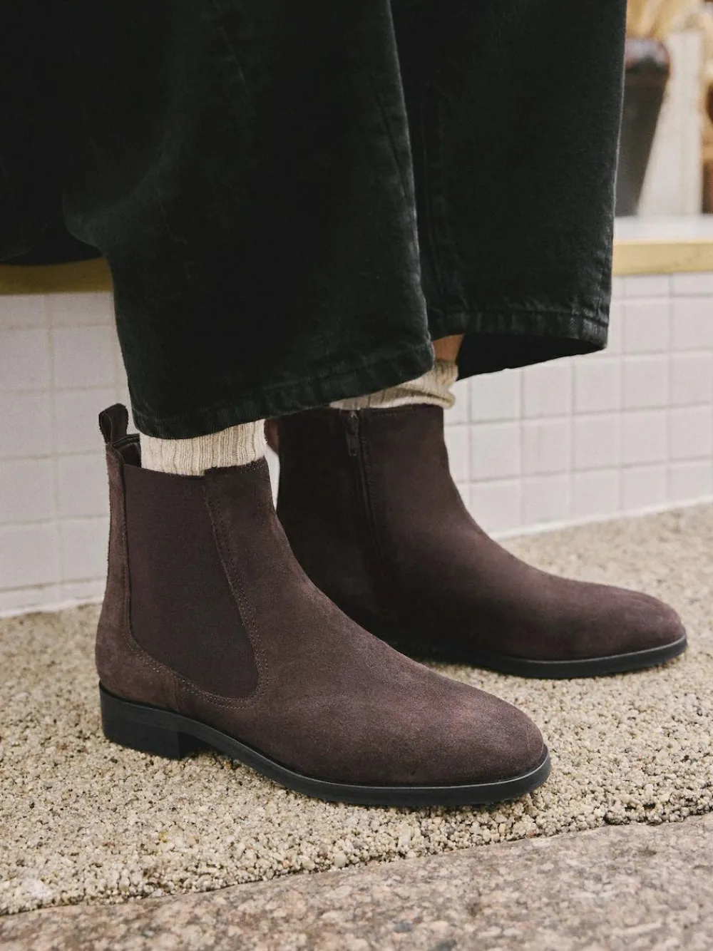 Discount Next Chocolate Brown Suede Standard/Wide Fit Forever Comfort® Chelsea Ankle Boots