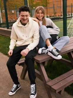 Outlet Converse Black Chuck Malden Street Trainers
