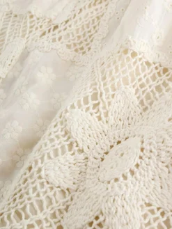 Online Next Cream Crochet Summer Shorts