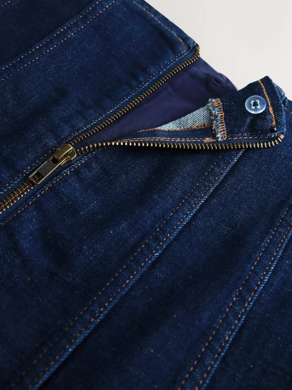 Best Next Denim Rinse Hourglass Full Seamed Midi Skirt