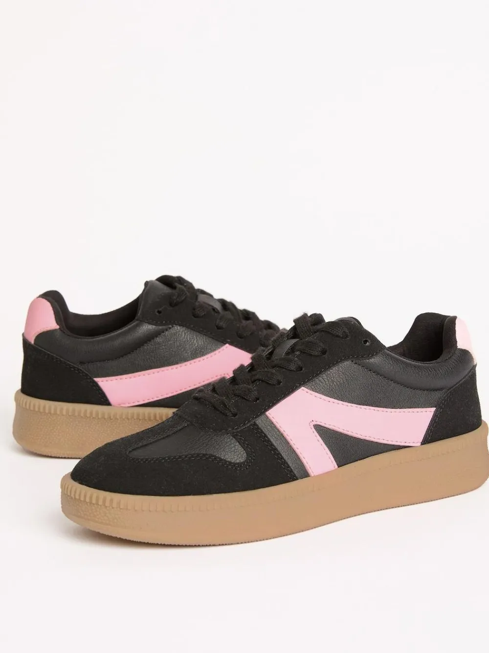 Friends Like These Black Standard Fit Lace Up Retro Gumsole Sports Trainers^Women Sneakers