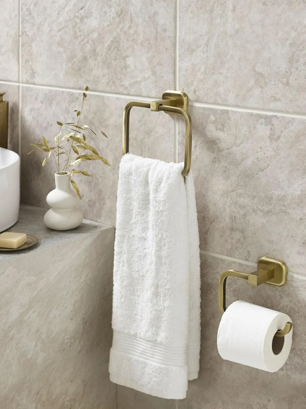 Next Garda Ring^ Bathroom Accessories