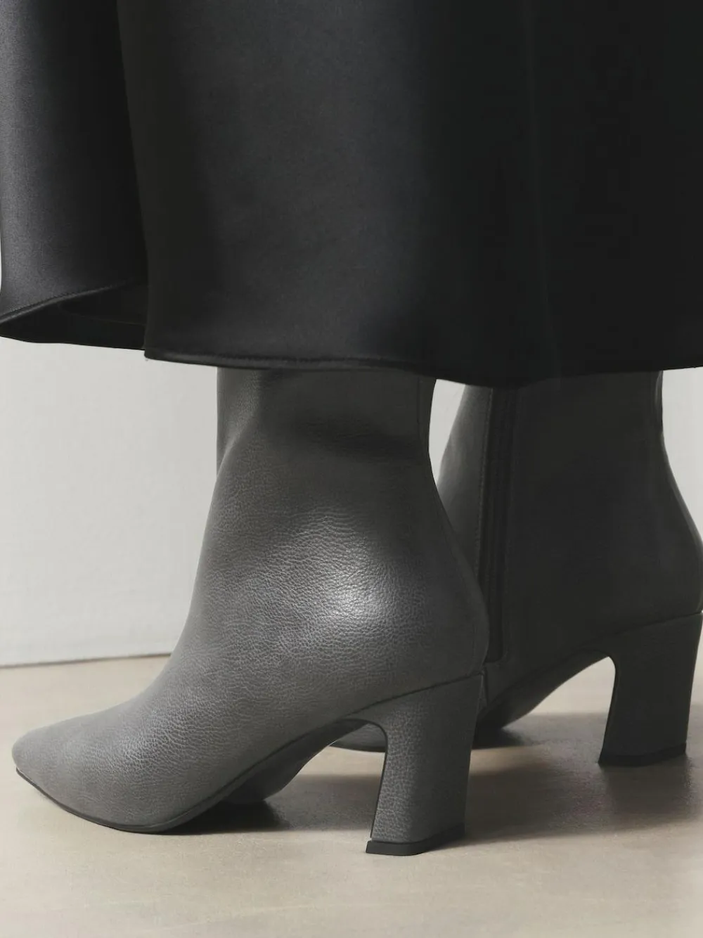 Next Forever Comfort® Chisel Toe Heeled Ankle Boots^Women Boots & Wellies|Boots
