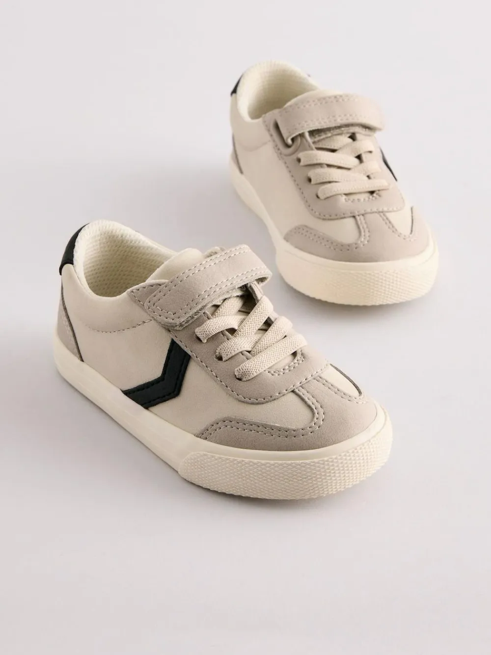 Outlet Next Wide Fit (G) Touch Fastening Elastic Lace Trainers Grey