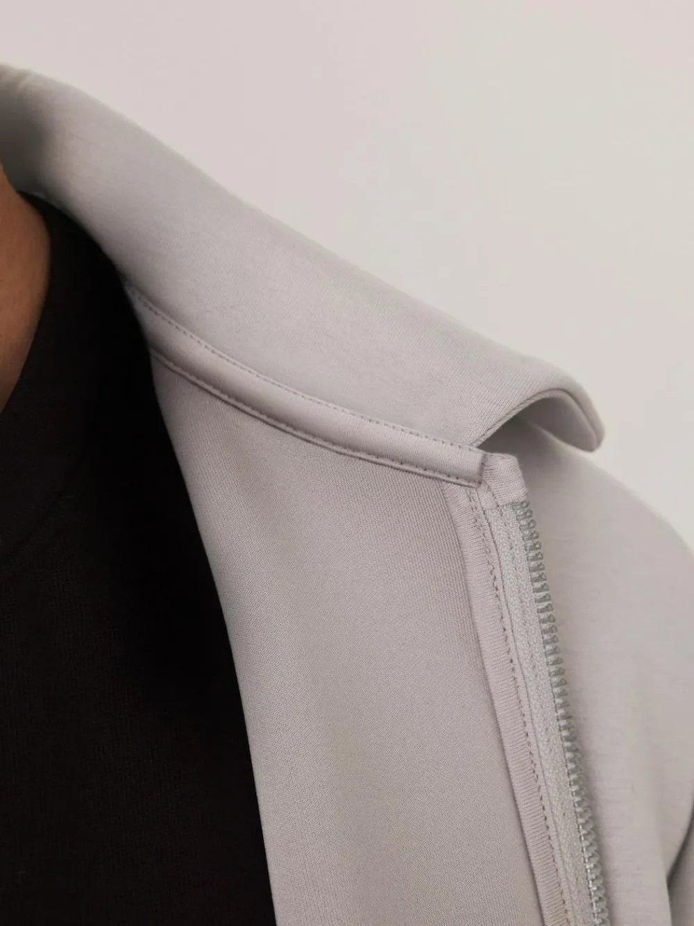 Best Next N. Premium Soft Touch Scuba Zip Through Shacket Ice Grey