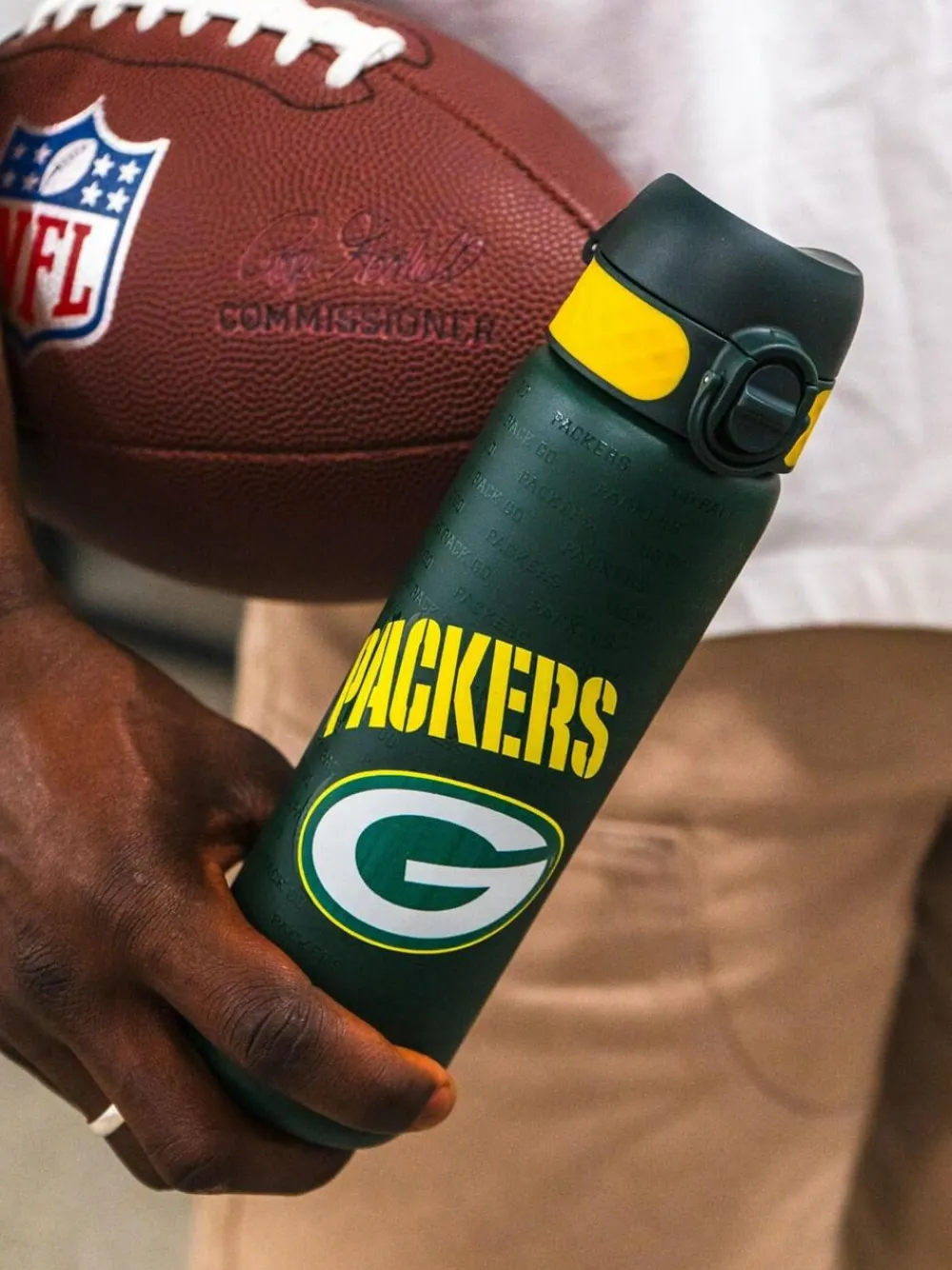 Ion8 Green NFL Packers Steel Water Bottle 600ml^ Branded Kitchenware