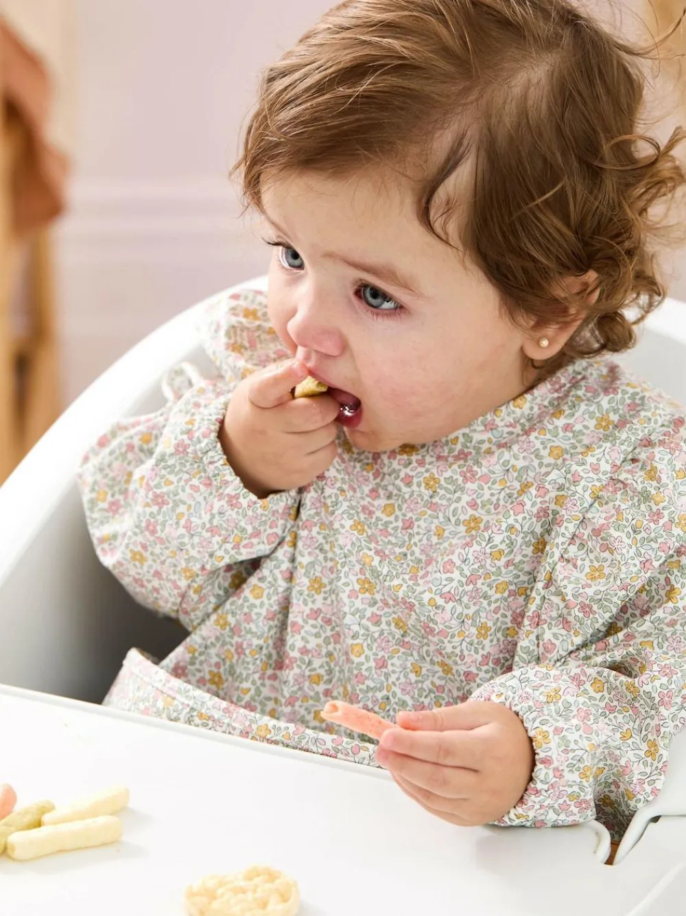 Jojo Maman Bébé Ditsy Floral Frill Sleeved Bib^ Bibs