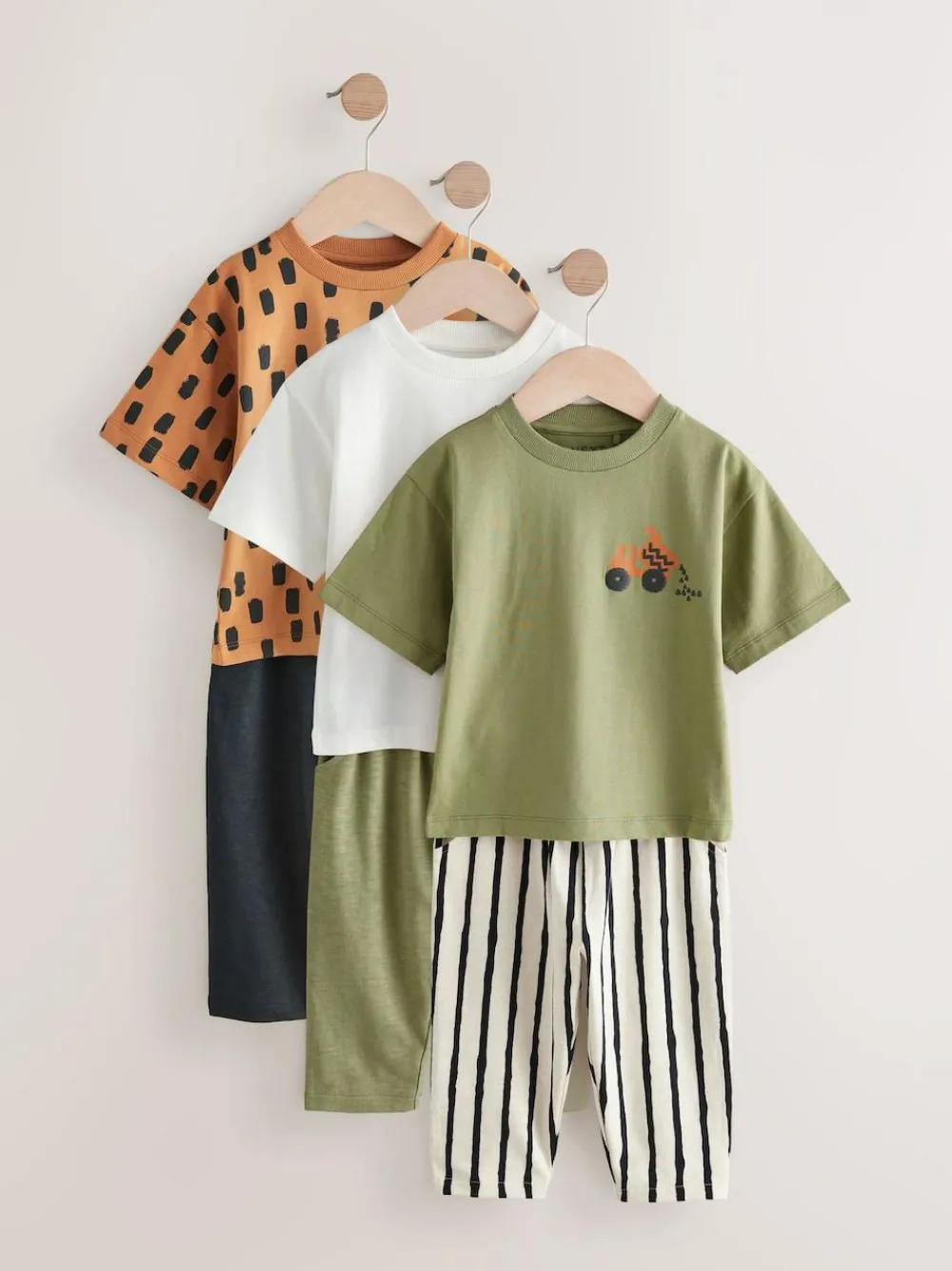 Next Short Sleeve T-Shirts & Joggers Set 3 Pack (3mths-7yrs)^BOY Multipacks|Tops