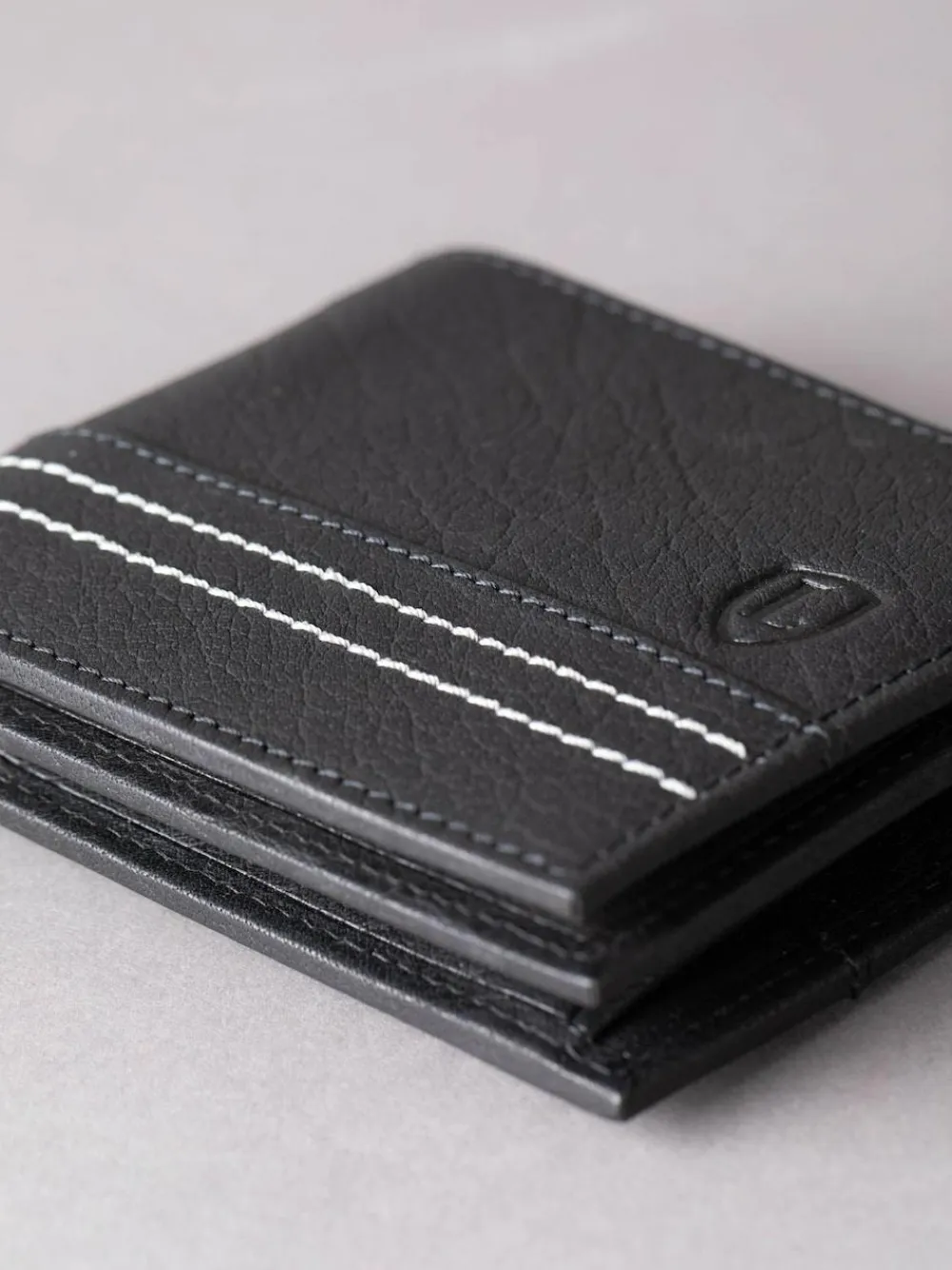 Lakeland Leather Black Keswick Leather Wallet^ Wallets