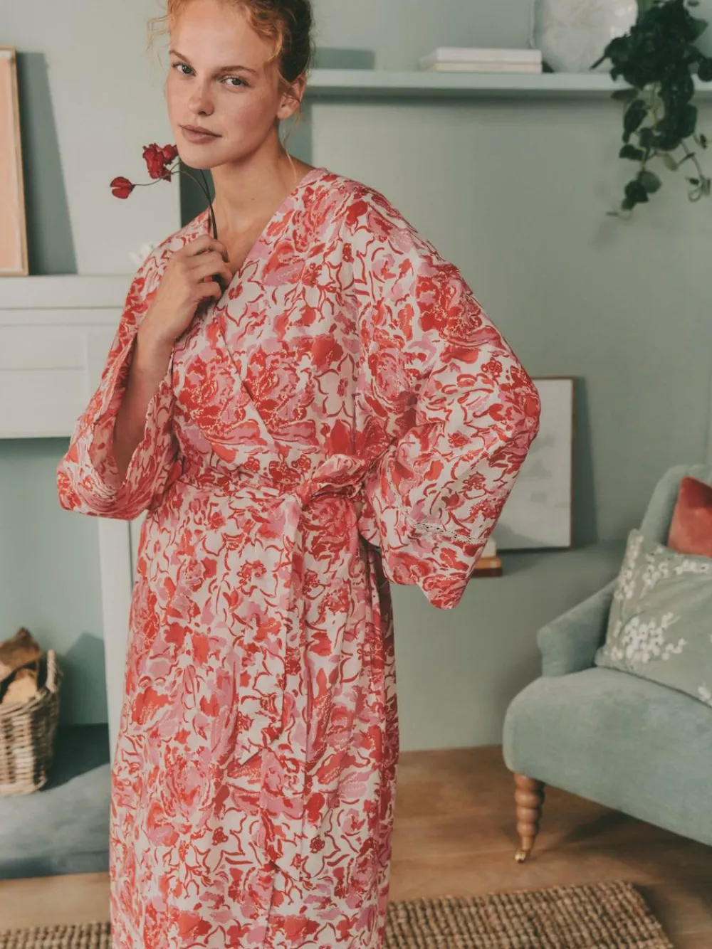 Laura Ashley Pink Peony Cotton Scalloped Woven Robe^Women Bathrobes