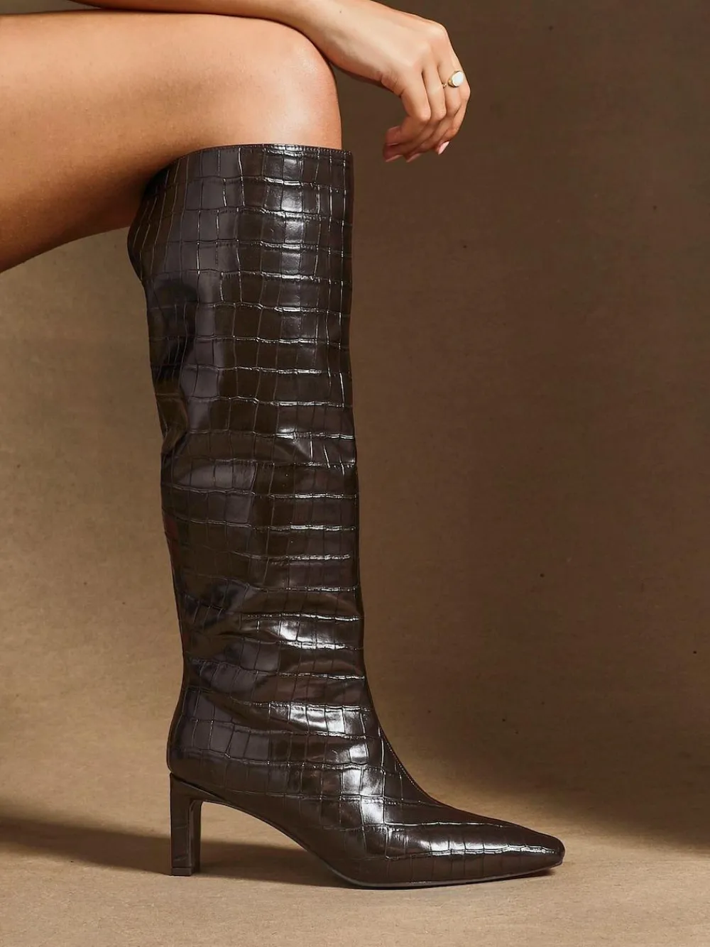 Linzi High Leg Uptown Slim Block Heel High Leg Boots^Women Boots & Wellies|Boots