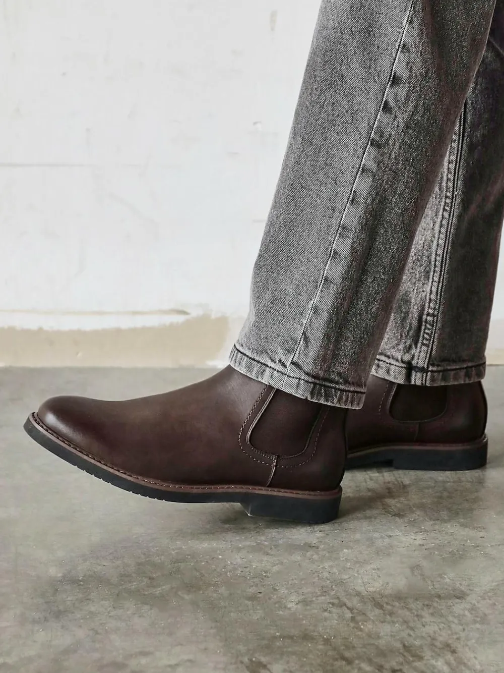 Outlet Linzi Alessandro Chelsea Boots Brown