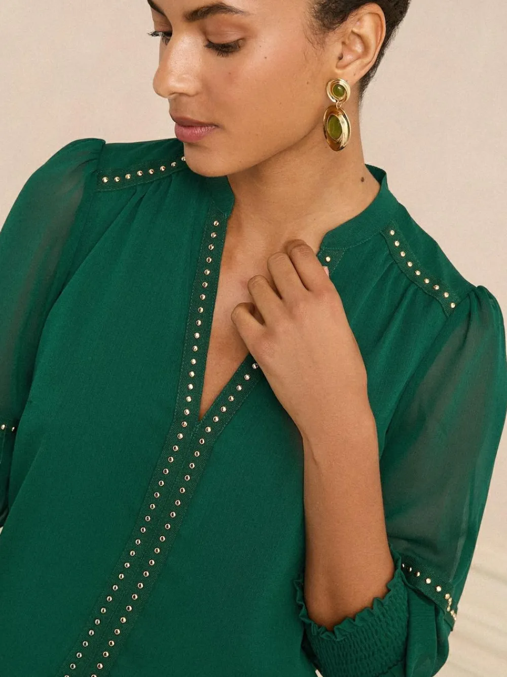 Clearance Love & Roses V-Neck Hardware 3/4 Sleeve Blouse Forest Green