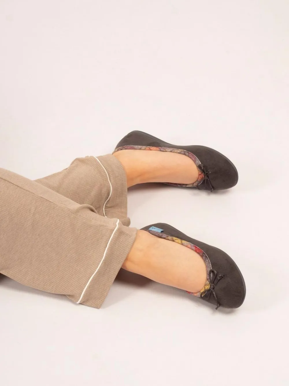 Clearance Lunar Grey Bow Tartan Trim Pump Slippers
