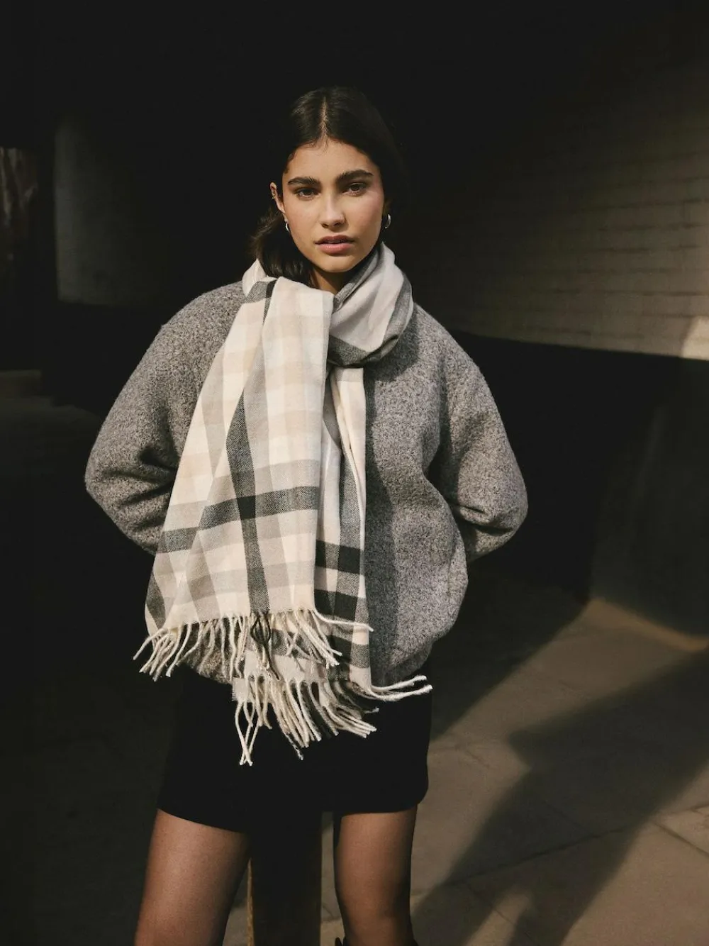 Best Next Midweight Scarf Monochrome Check