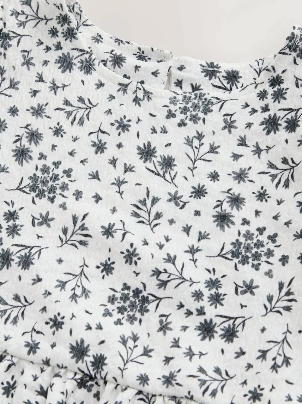 Online Next Angel Sleeve Crinkle Dress (3-16yrs) Monochrome Ditsy