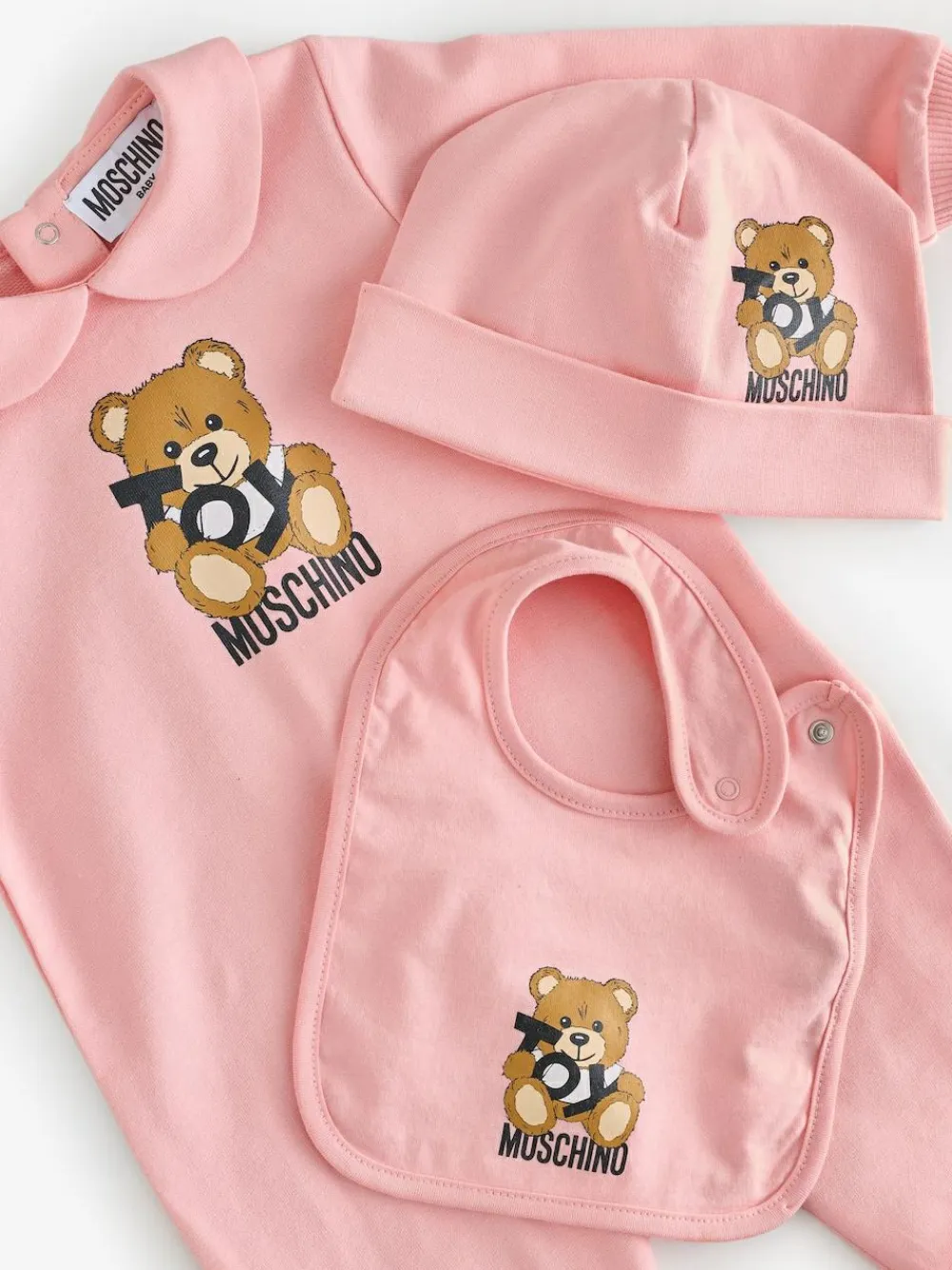 Moschino Baby Logo Sleepsuit, Hat & Bib Giftset With Giftbox^ Bibs