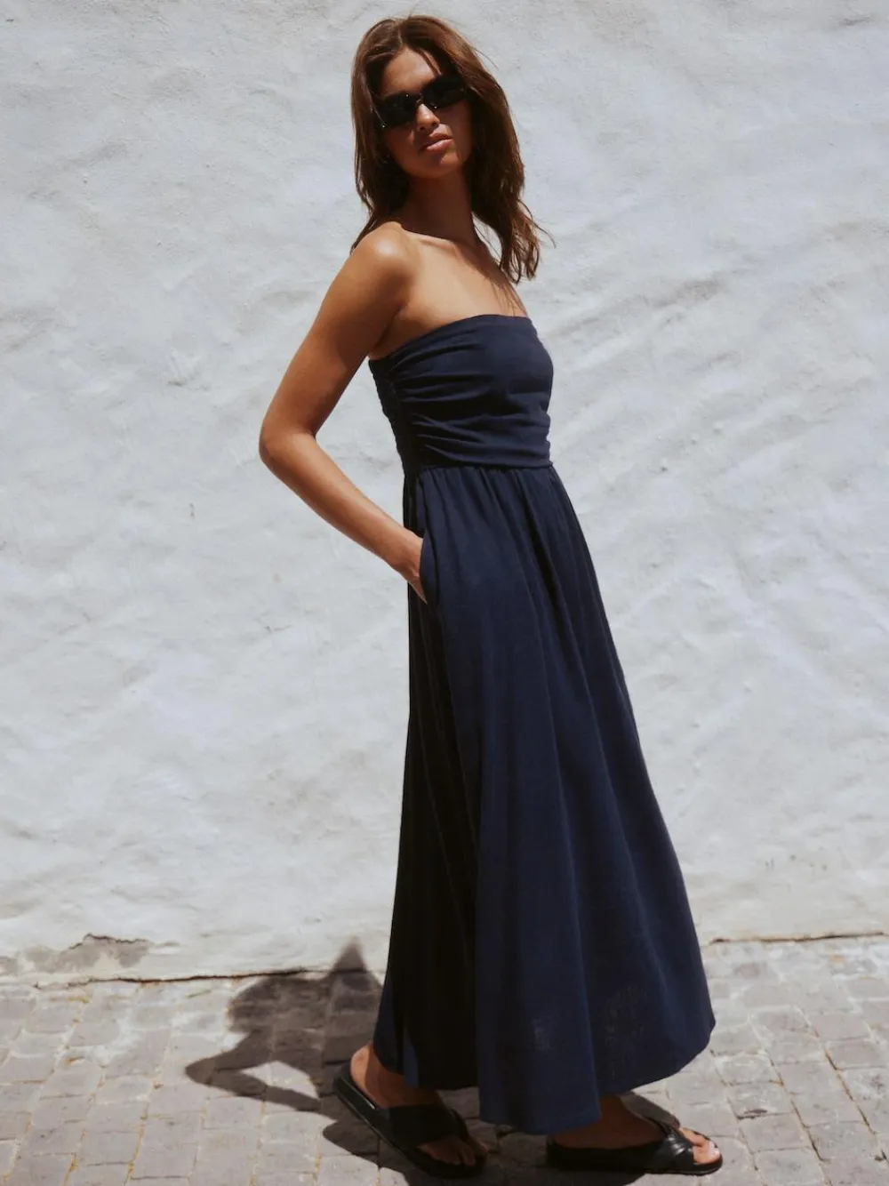 Next Ruched Bandeau Midi Dress with Linen^Women Midi Dresses