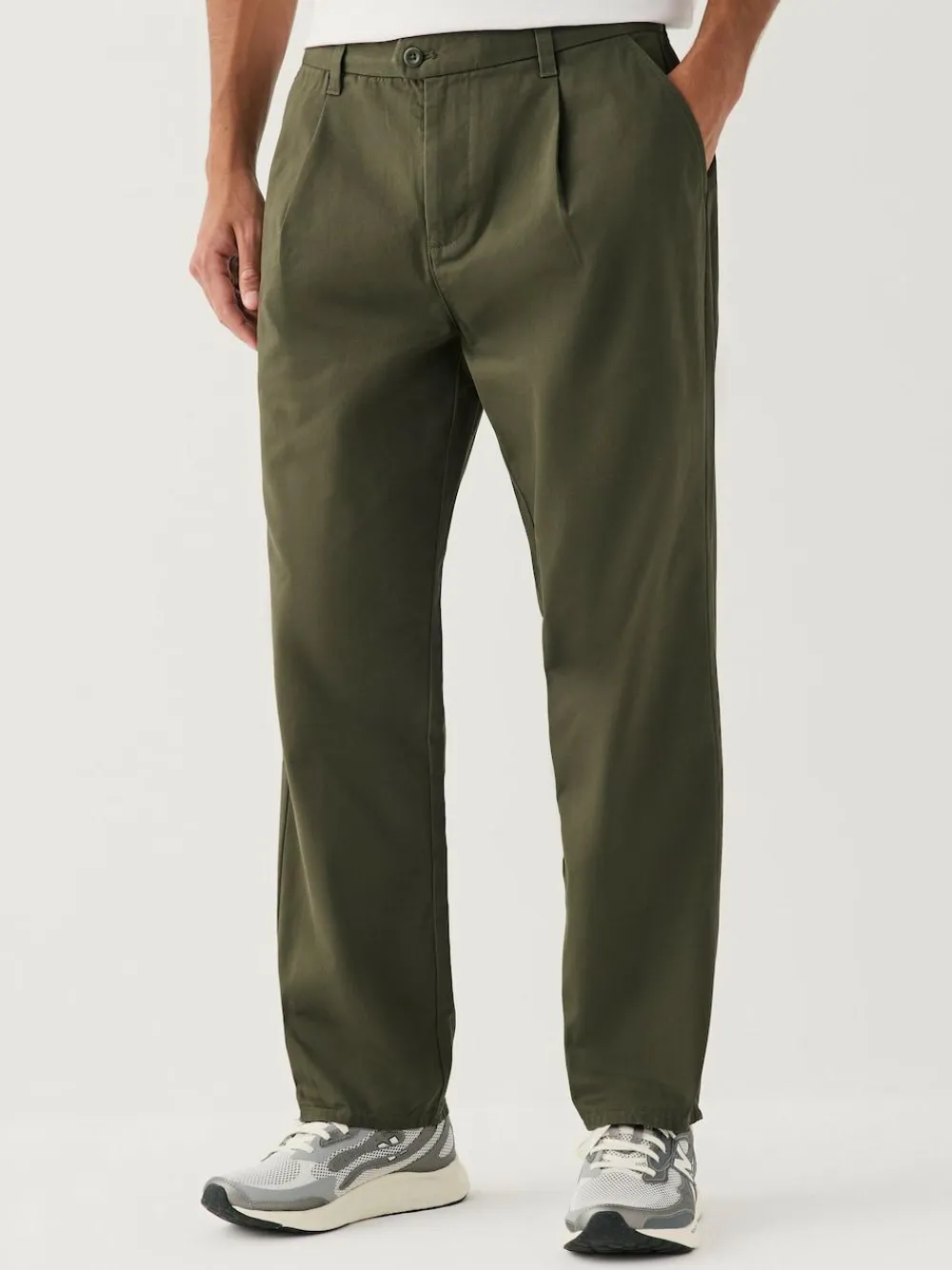 New Next Regular Tapered Fit Single Pleated Stretch Chinos Trousers Olive Green