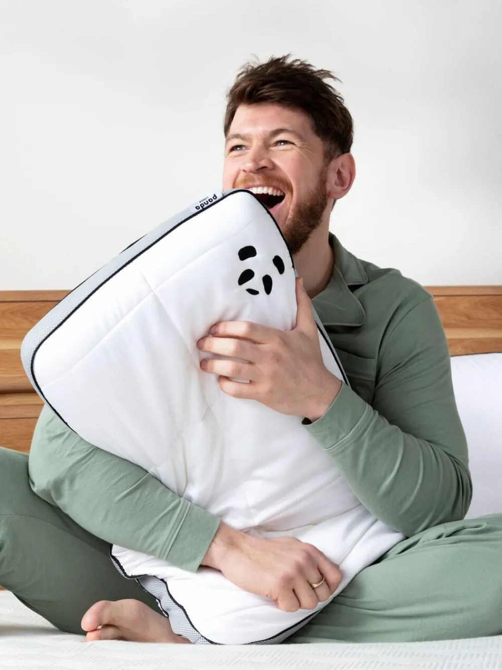 Panda London Medium Panda Hybrid Pillow^ Duvets & Pillows