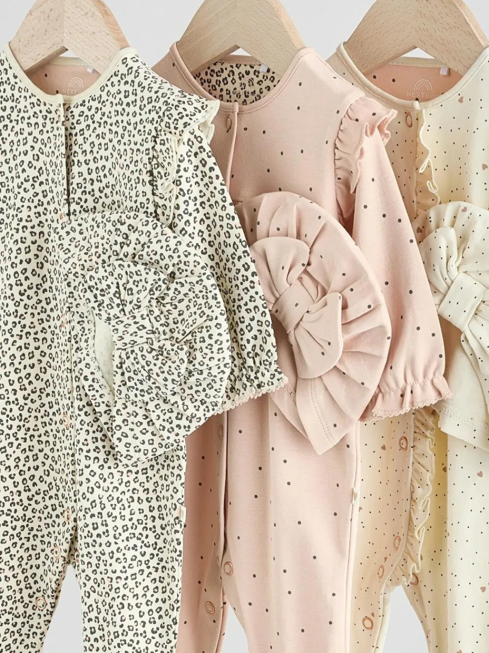 Best Next Pink 3 Pack Baby Sleepsuits with Matching Turbans (0mths-2yrs)