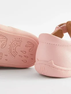 Next Wide Fit (G) Crawler T-Bar Shoes Pink