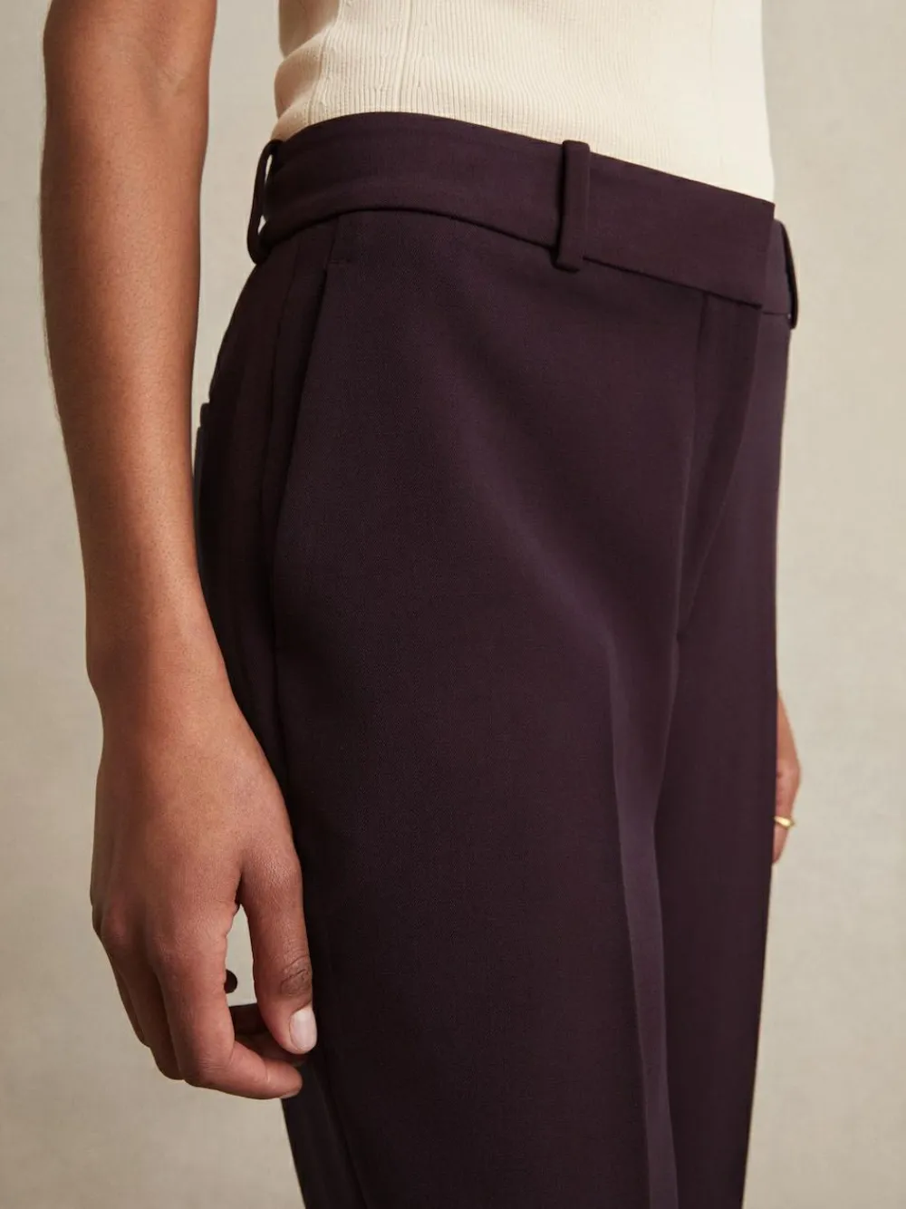 New Reiss Gabi Slim-Fit Suit Trousers Berry