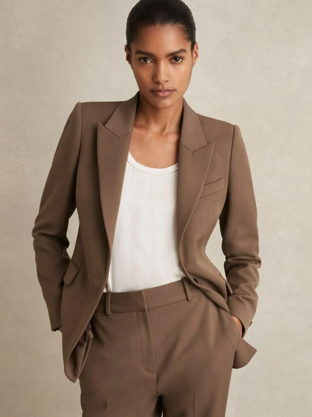 Sale Reiss Gabi Petite Tailored Single Breasted Suit Blazer Mink Neutral