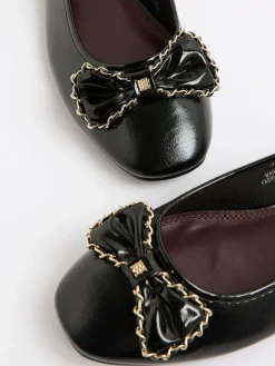 Clearance River Island Black Chain Bow Ballet Pumps