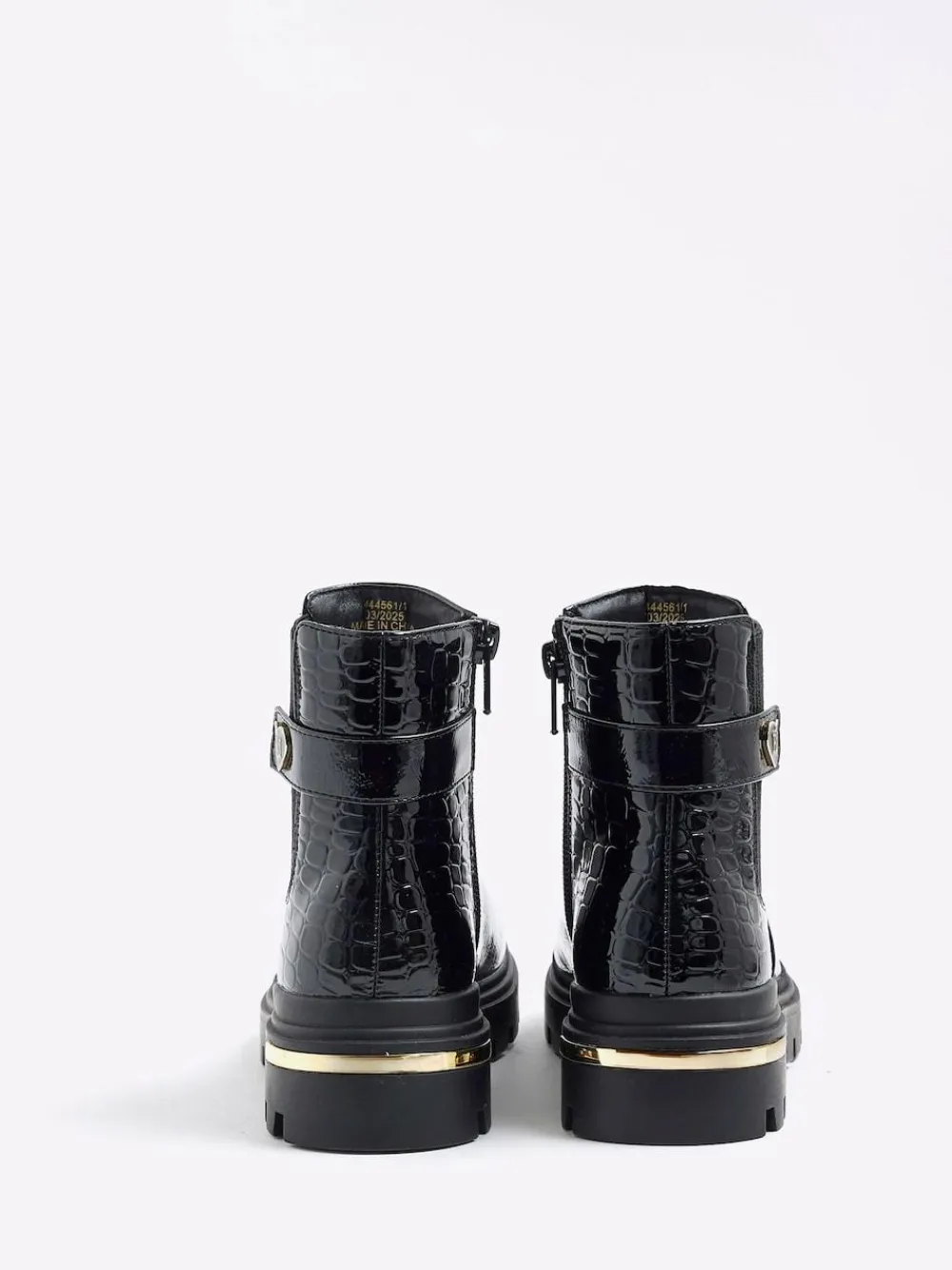 River Island Black Patent Heart Strap Chelsea Boots^ Boots & Wellies