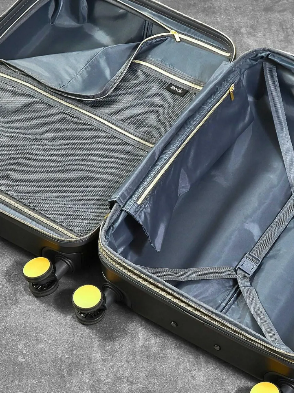 Hot Rock Luggage Medium Aria Suitcase Grey