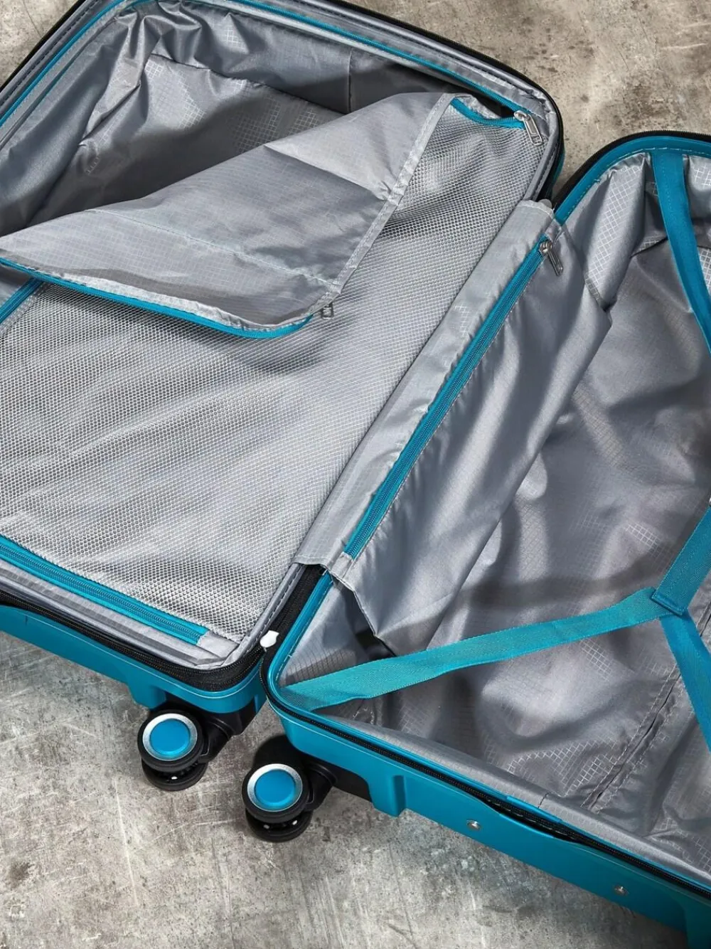 Hot Rock Luggage Sunwave Large Suitcase Blue